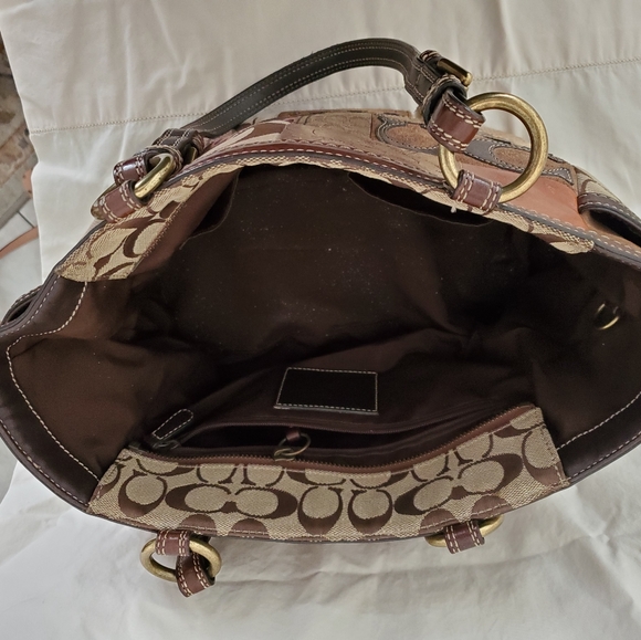 Coach patchwork hand bag - Picture 3 of 5